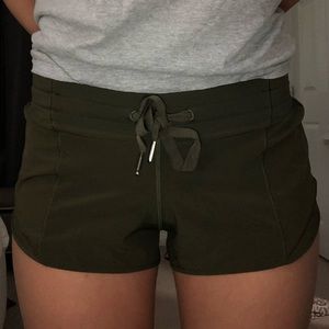 Lulu lemon size 2 army green shorts